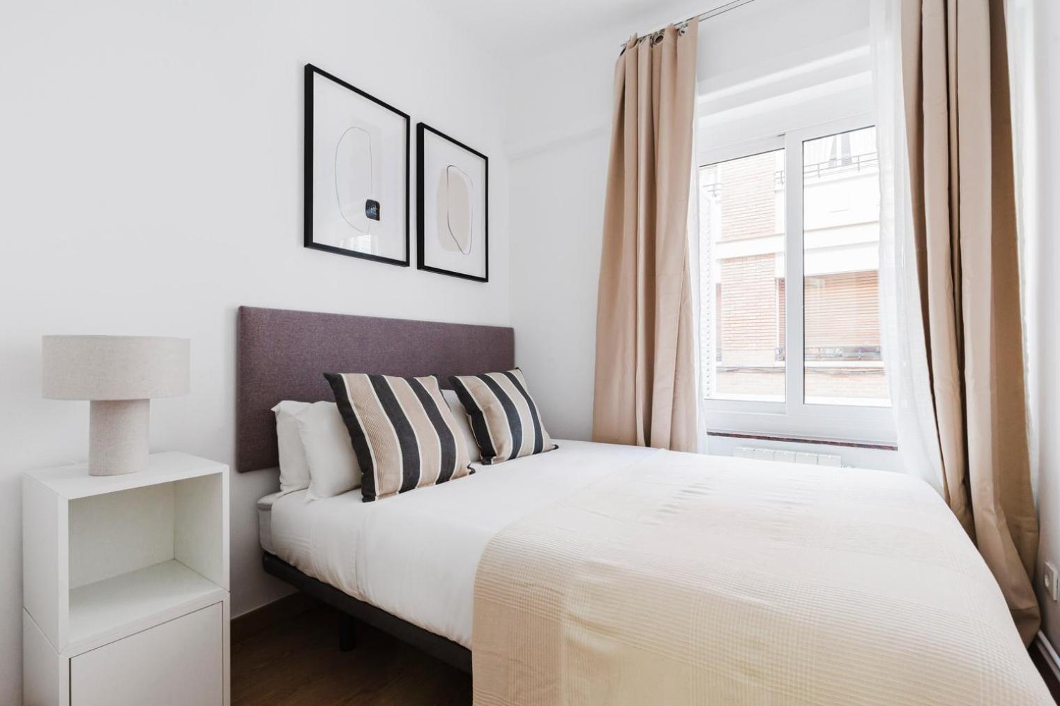 Blueground Sarria Ac Balcony Nr Pedralbes Bcn-173 Apartment